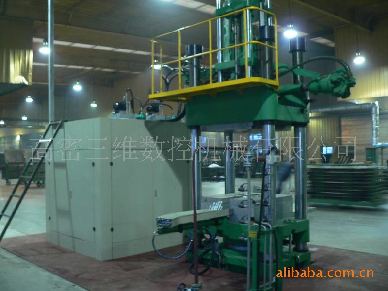 400T橡胶注射成型机